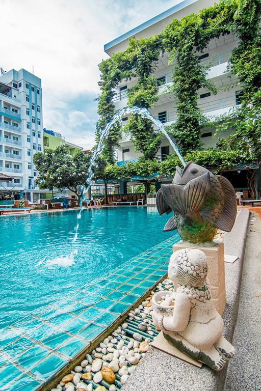 Sutus Court 5 Hotel Pattaya Luaran gambar